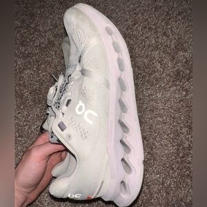 On Cloud Surfer running shoes